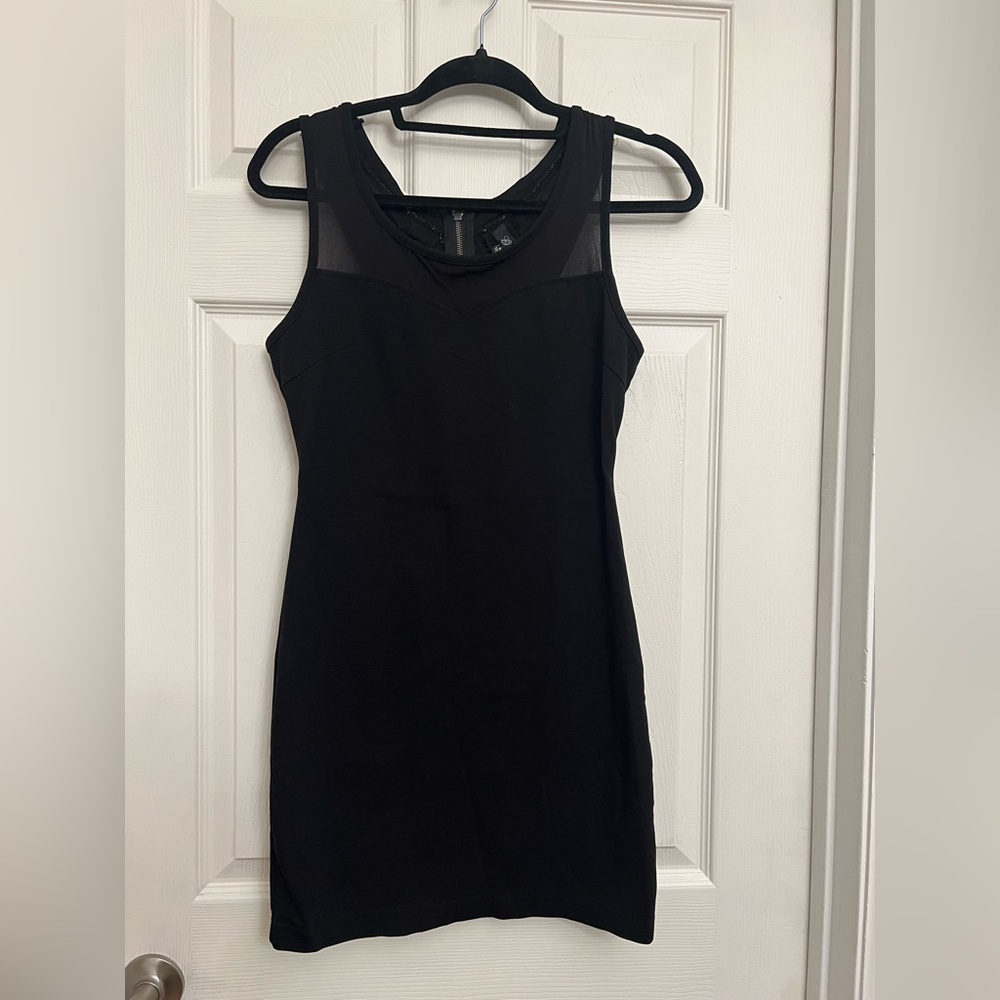 Medium Black Guess Bodycon Dress